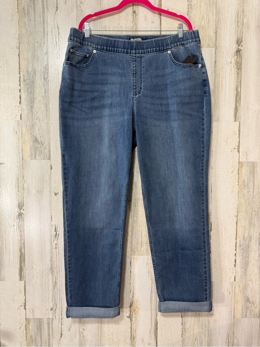 LOGO by Lori Goldstein Medium Blue Cropped Stretch Jeans